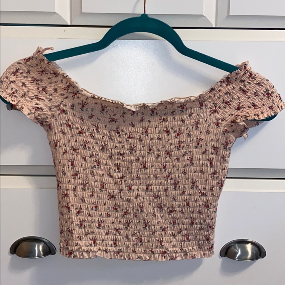 GARAGE light pink floral crop